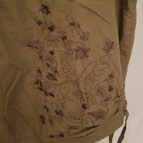 Army Green Embroidered Torrid Skirt - Picture 2 of 7